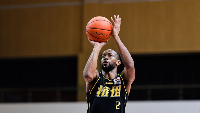 九游体育官网入口-包含窗口期浙江稠州伤情更新——法甲节点到来；信心回归；轮换策略成焦点的词条