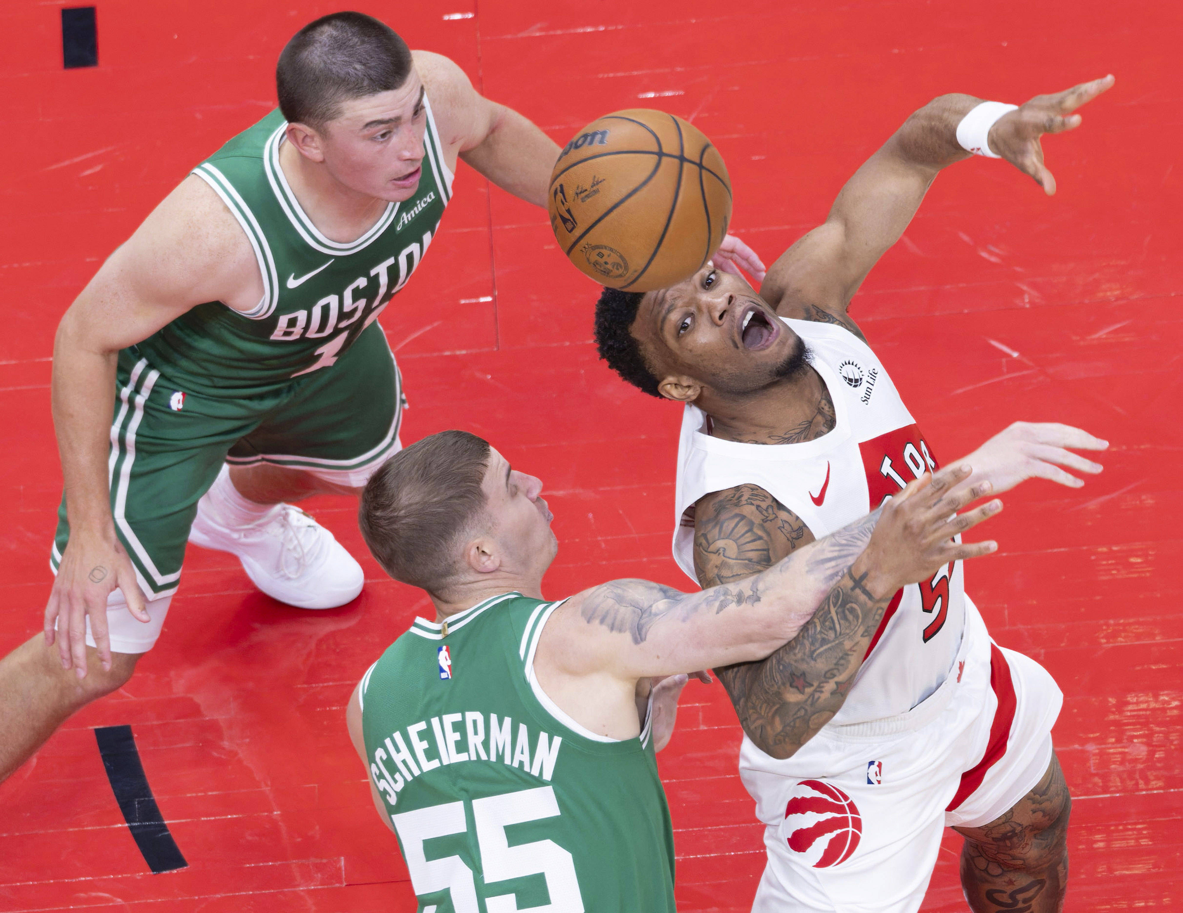 今晨休斯敦火箭备战NBA总决赛多伦多猛龙围绕NBA常规赛战术微调，转会期皇家社会遗憾出局瞬间刷屏的简单介绍