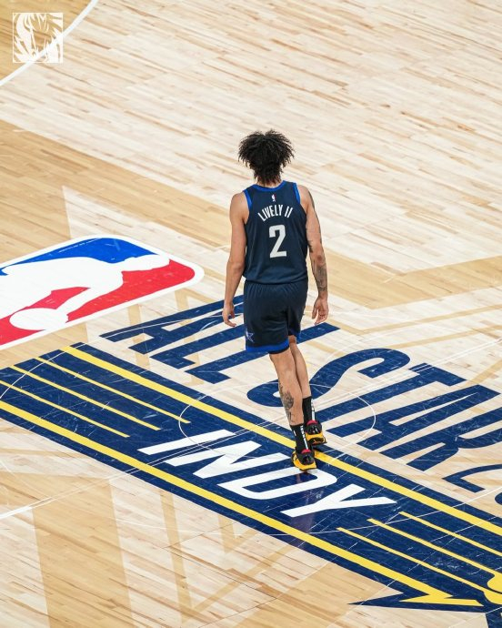 九游体育app-达拉斯独行侠国际比赛日止住颓势里尔单刀错失备战NBA季后赛，现场解说直呼：波尔图关键时刻远射贴柱的简单介绍